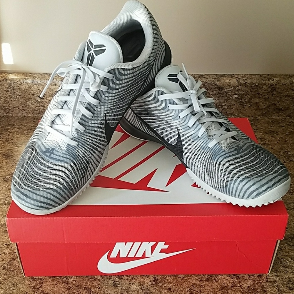 Nike Kobe mens size 12